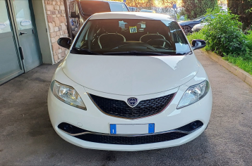Lancia Ypsilon Platinum 5posti